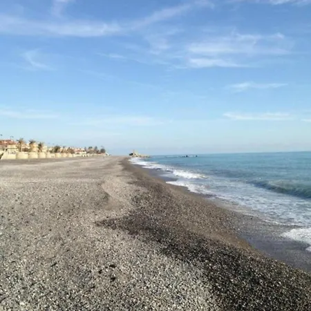 Casetta Del Sole Apartman Vallecrosia