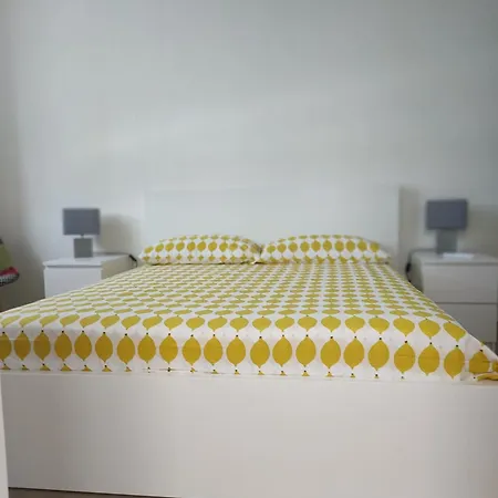 Casetta Del Sole Валлекрозия